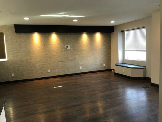 Building Photo - 4809 Hawk Meadow Dr