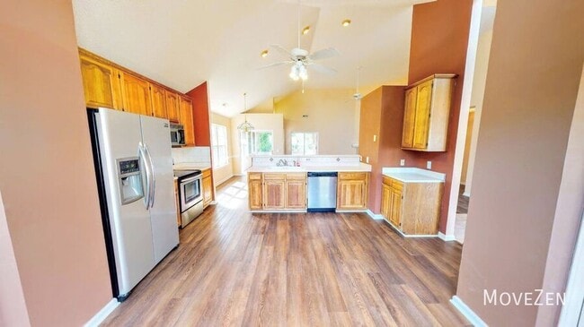 Building Photo - 8806 Healy Cir