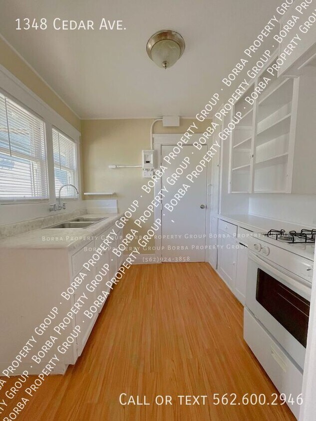 Foto principal - 1348 Cedar Ave