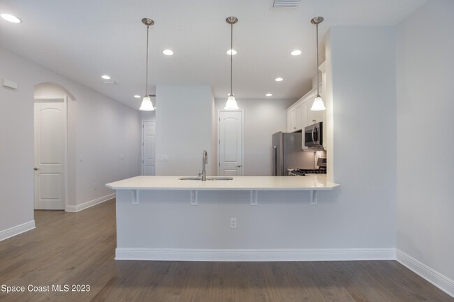 Building Photo - 8504 Loren Cove Dr