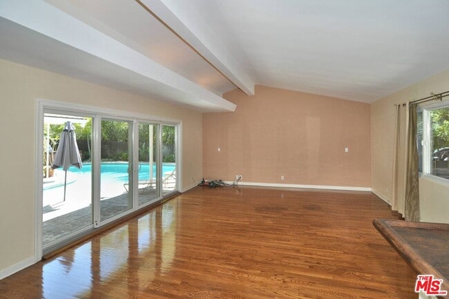 Foto del edificio - 2540 Laurel Pass Ave
