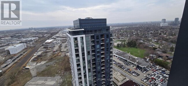 Building Photo - 20 Thomas Riley Rd
