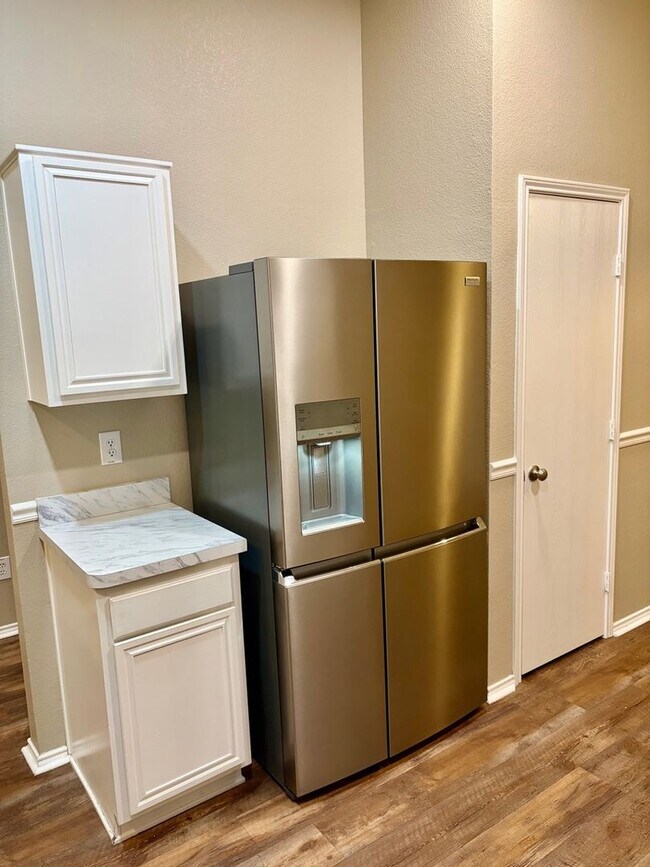 Foto del edificio - 809 Canyon Cove Dr