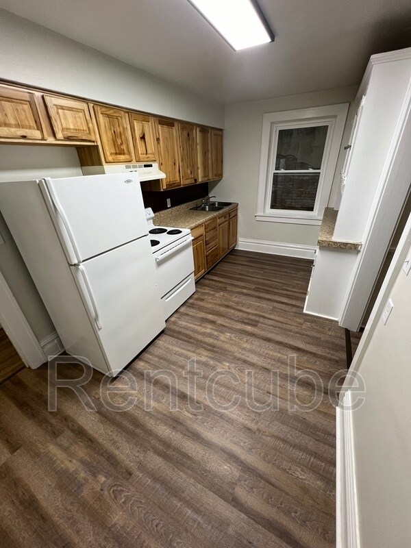 Foto del edificio - 243 W 11th St