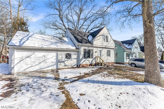 Building Photo - 5177 Camden Rd