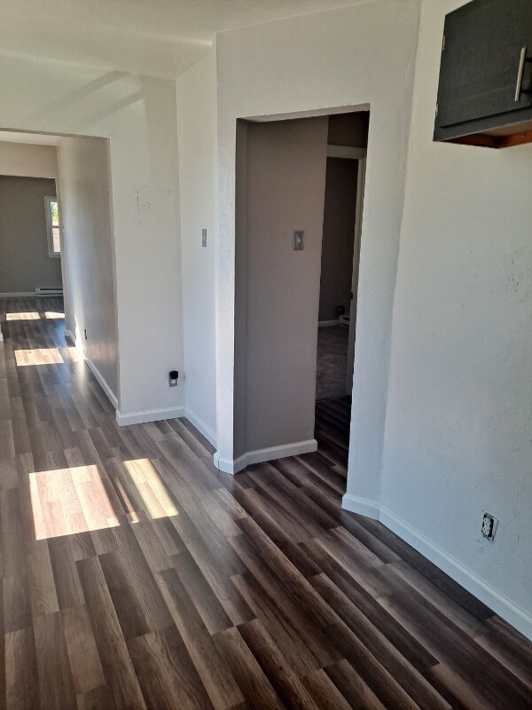 2025 Peach St Unit 2, Portsmouth, VA 23704 Room for Rent in