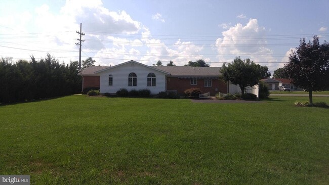 Building Photo - 8509 Winchester Ave