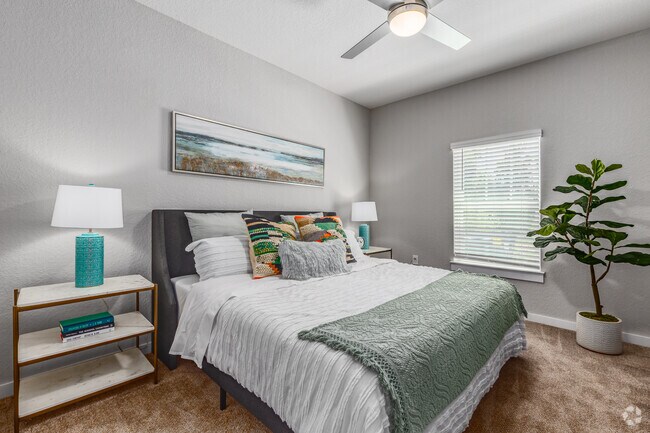 1 BR, 1 BA - 756SF - Harmon on the Lake