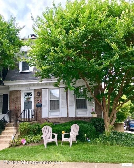 Foto principal - 4 br, 3.5 bath House - 1740 Chain Bridge Road