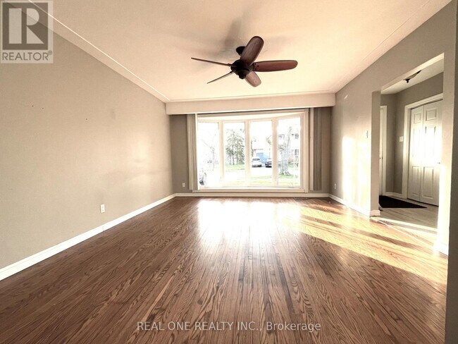 Photo du bâtiment - 3486 Rexway Dr