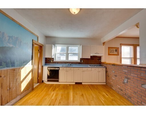 Foto del edificio - 170 Poplar St