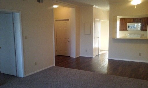 Primary Photo - 4170 Altoona Dr