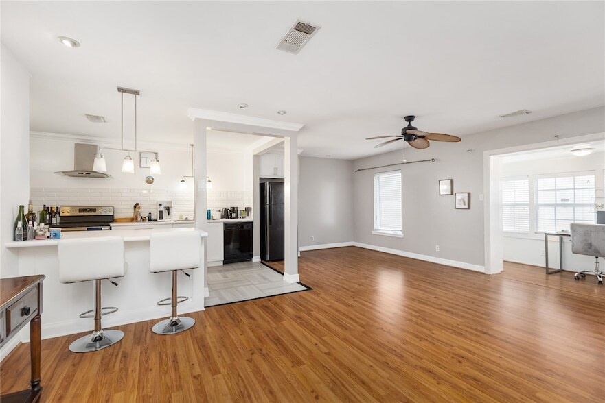 Foto principal - 2824 Briarhurst Dr