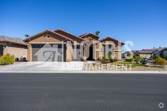 Building Photo - 4334 W Jacaranda Dr