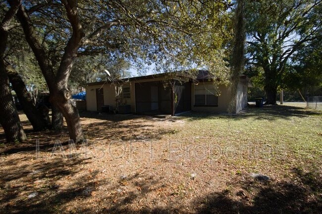 Building Photo - 2808 Valerie Blvd