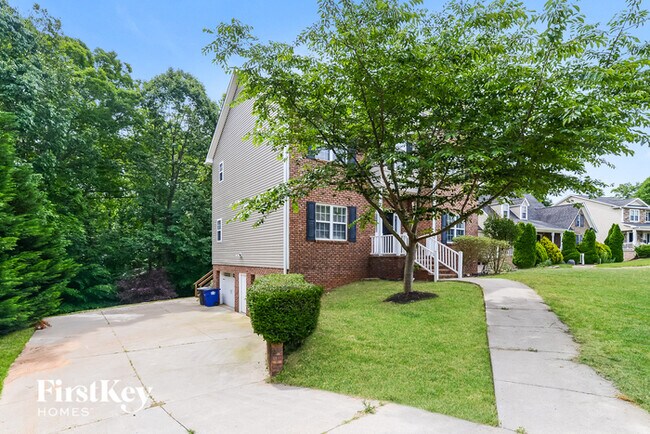 Building Photo - 1118 Folkstone Ridge Ln