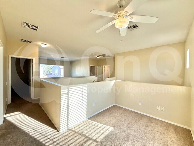 Foto del edificio - 11642 W Tonto St