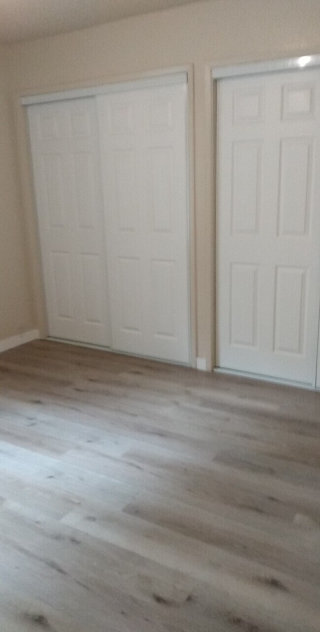 Foto del edificio - 5566 Tunitas Ave