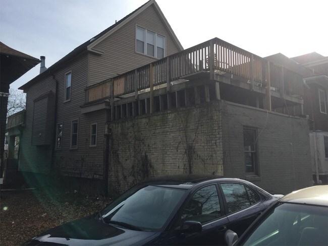 Building Photo - 2923 N Maryland Ave
