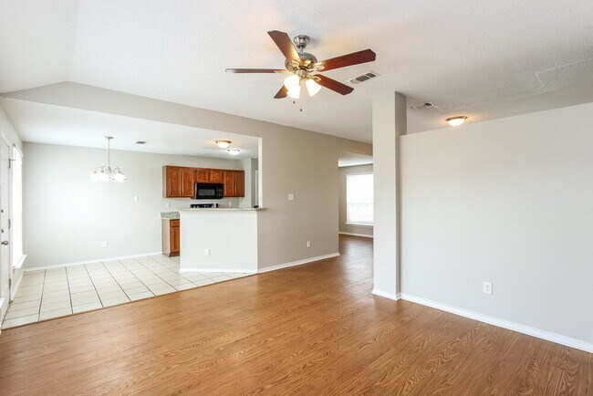 Foto del edificio - 2717 Bent Brook Dr
