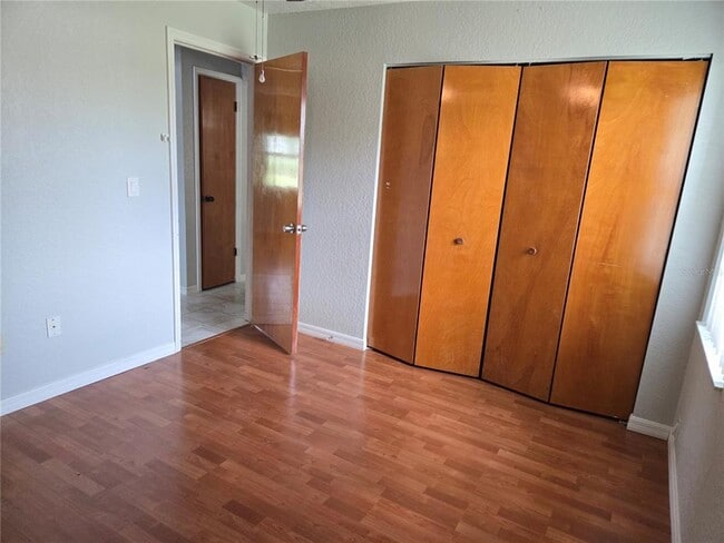 Building Photo - 4870 SW 147 Loop
