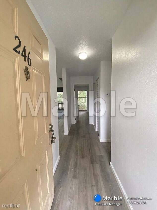 2811 SW Archer Rd Unit APT Z246, Gainesville, FL 32608 Condo for Rent