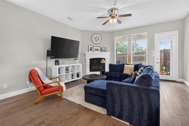 Building Photo - 6820 Westbury Dr