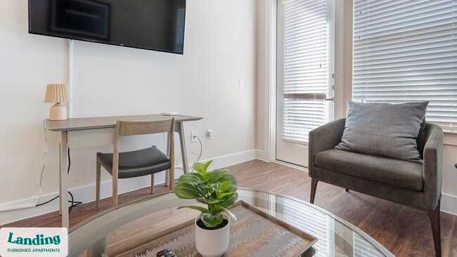 Building Photo - 15950 Chase Hill Blvd