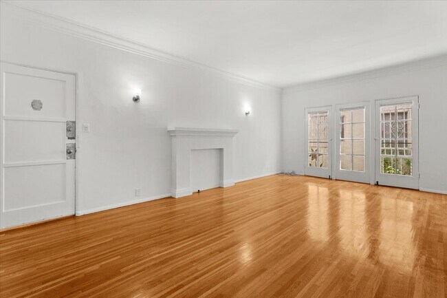 Foto del edificio - 838 S Mansfield Ave