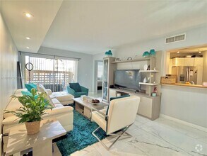Building Photo - 9701 Fontainebleau Blvd