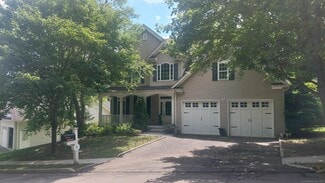 Building Photo - 2 Blackstone Ct
