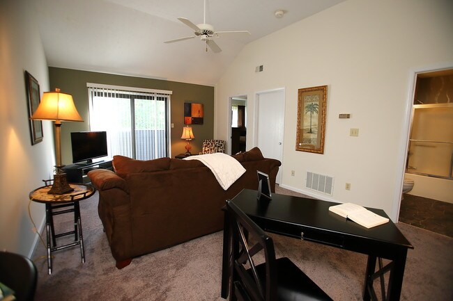 1300 Pine Valley Dr Unit 140, Elizabethtown, KY 42701 ...