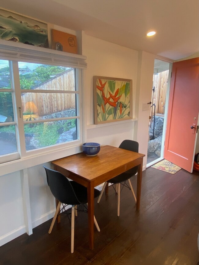 Building Photo - 2114 Wilder Ave