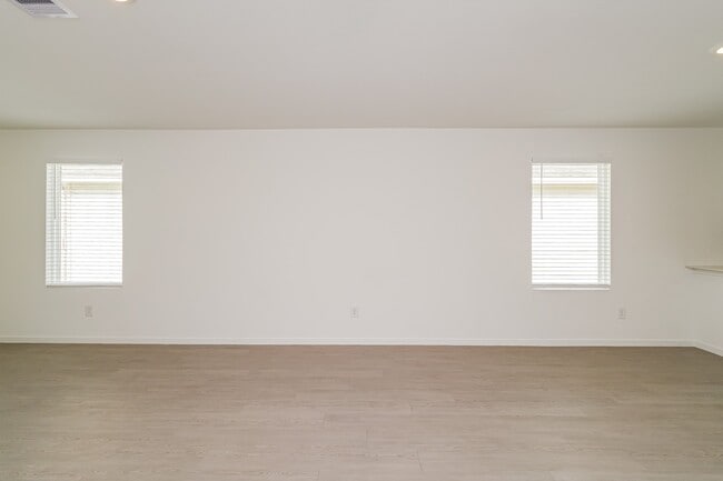 Building Photo - 10726 Red Orchid Dr