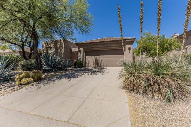 Building Photo - 6962 E Hibiscus Way