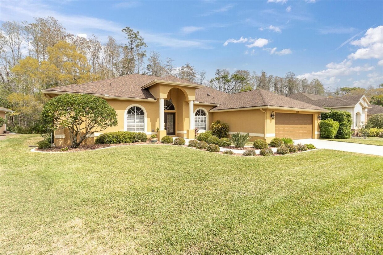 COMING SOON a Beautiful Pool Home in Trinity - COMING SOON a Beautiful Pool Home in Trinity