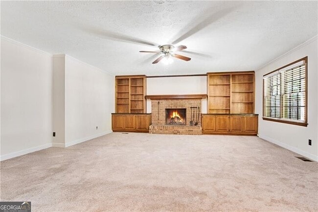 Building Photo - 2408 Pinkney Dr