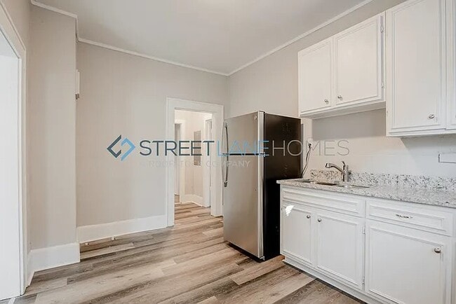 Building Photo - 1341 18th St