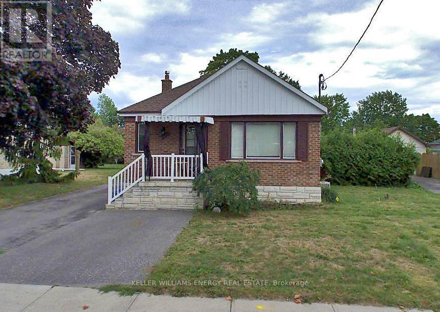 Primary Photo - 509 Adelaide Ave W