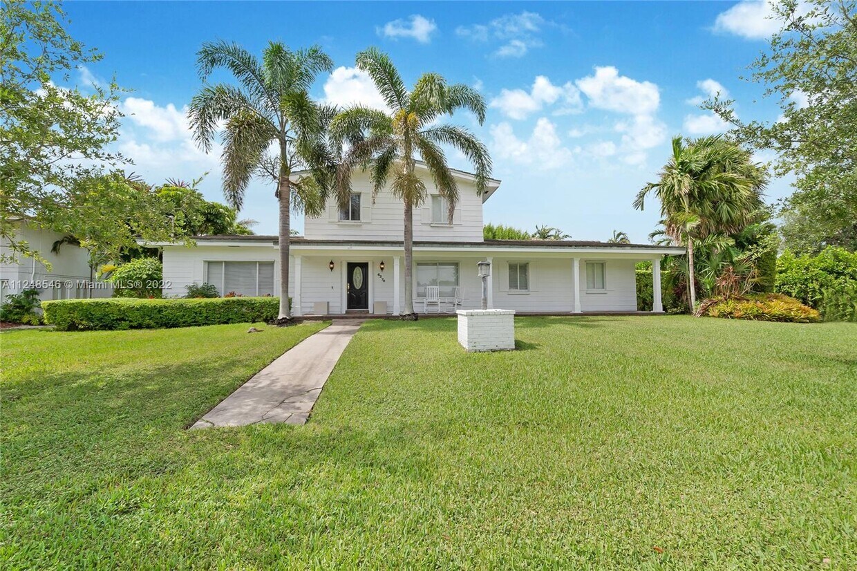 Primary Photo - 6270 Marlin Dr