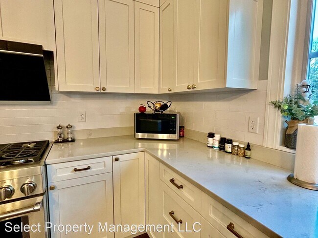 Foto del edificio - 4 br, 2.5 bath House - 11 Otis Lilley Dr