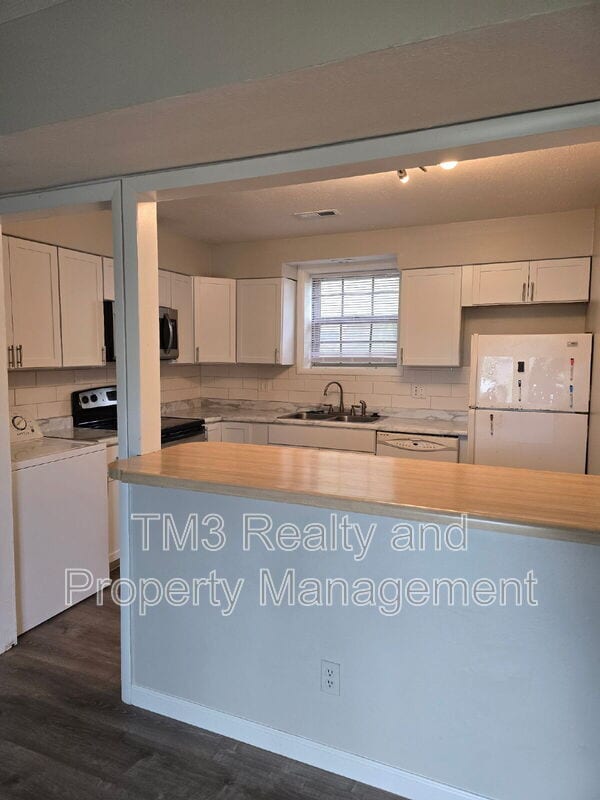 Foto del edificio - 2514 Ousdahl Rd