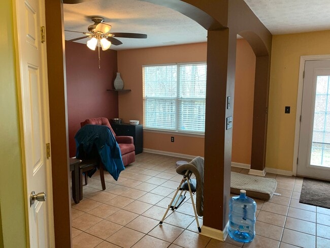 Photo - 3 Bedroom 3 Bath House with 2 Car Garage