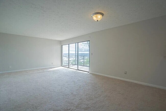 Living room - 111 Winding Way