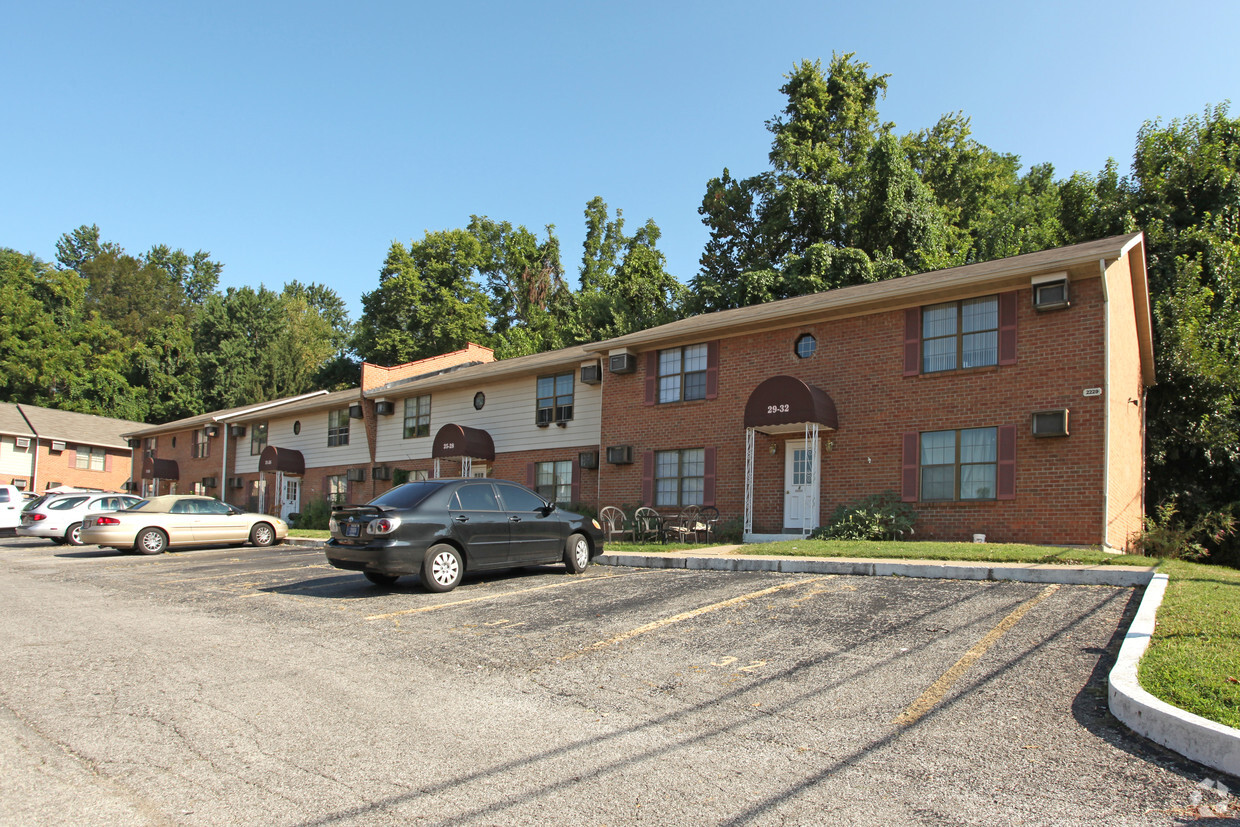 Foto principal - Spring Manor Apartments