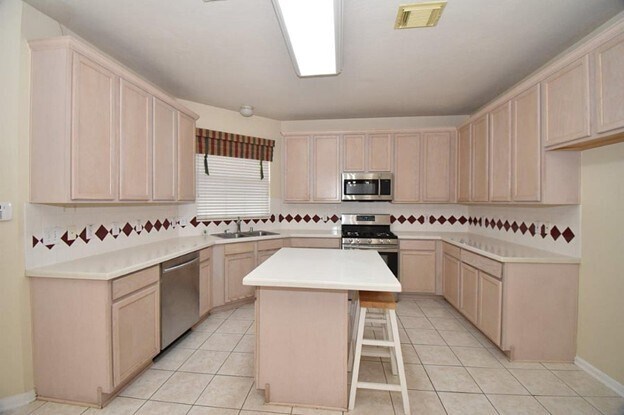 Foto del edificio - 3810 Buckley Ln