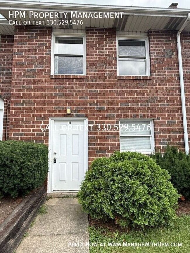 Building Photo - 1161 Frost Rd