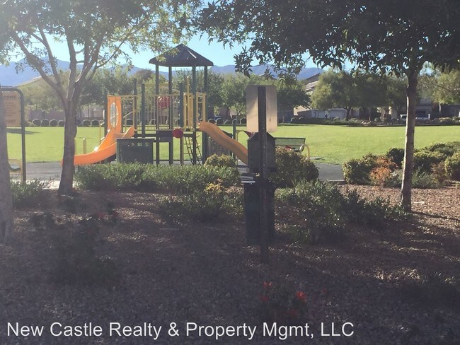 Foto del edificio - 9408 Santana Siesta Ave