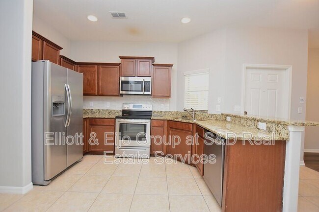 Building Photo - 4139 Shadetree Ln