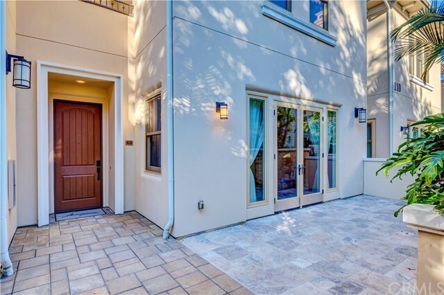 Foto del edificio - 110 S Orange Grove Blvd